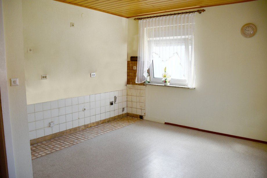 ger�umige K�che Erdgeschoss Zweifamilienhaus Lautertal-Lautern
