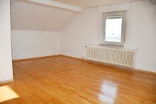 DG - Wohnen/Schlafen Gro�z�giges 3-Parteienhaus in angenehmer zentraler Wohnlage von Pfungstadt