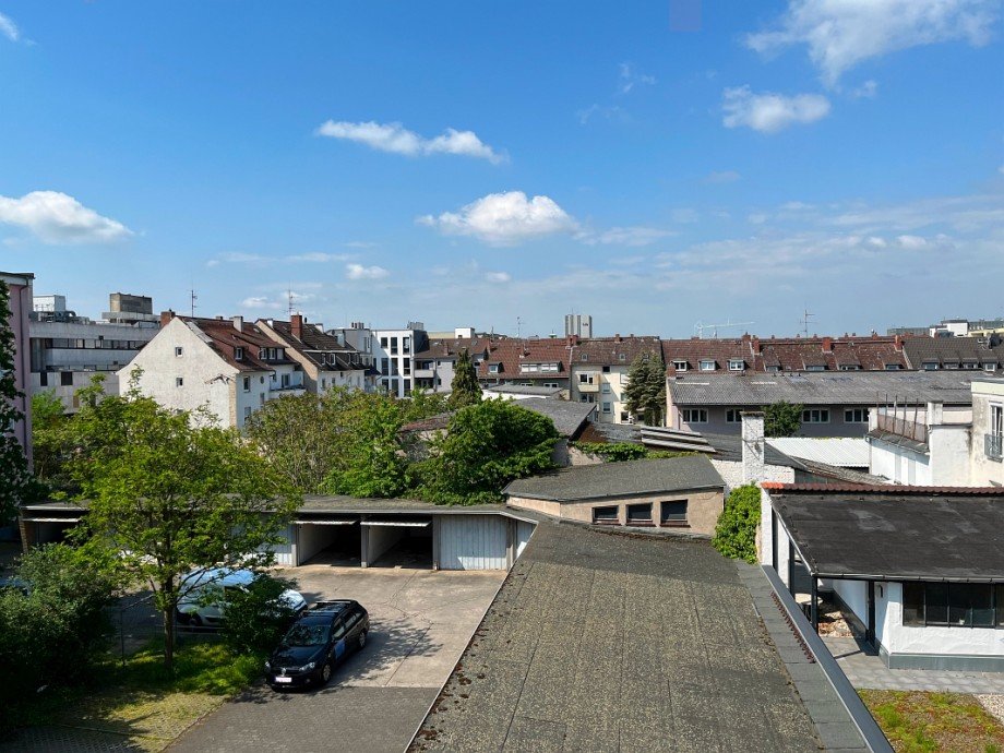 Blick vom Balkon Etagenwohnung Darmstadt