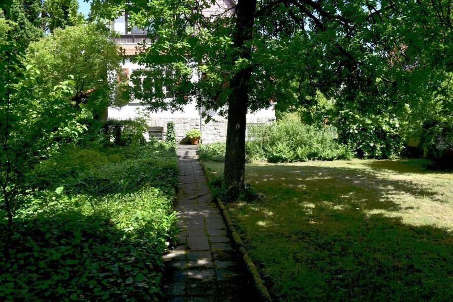 traumhafter Garten Einfamilienhaus Dieburg