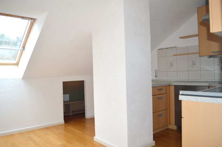 ger�umige K�che... Dachgeschosswohnung Darmstadt