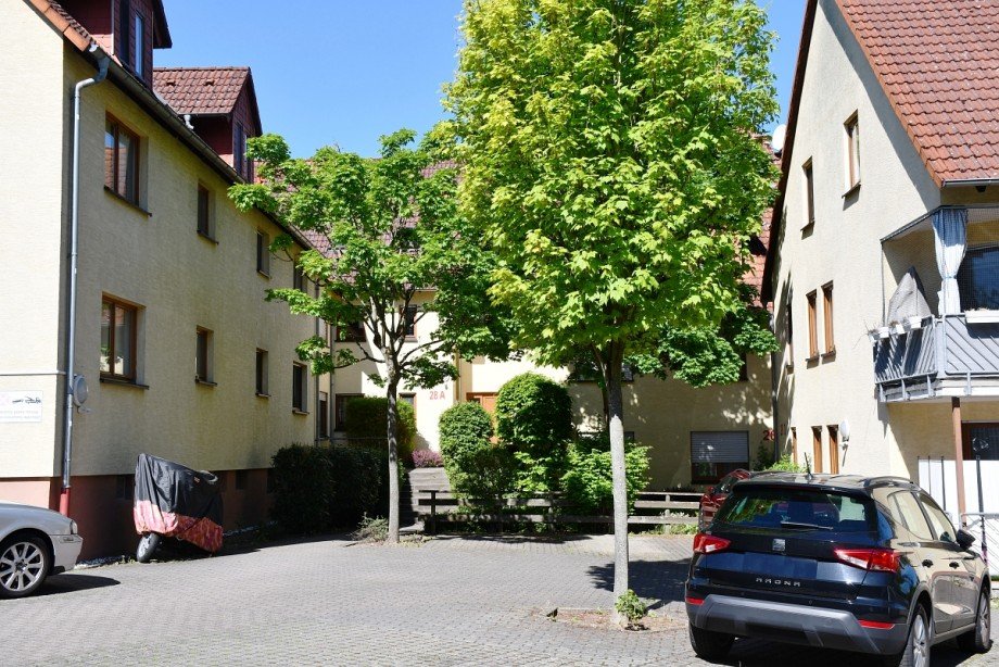 Parkplatz Dachgeschosswohnung Ro�dorf
