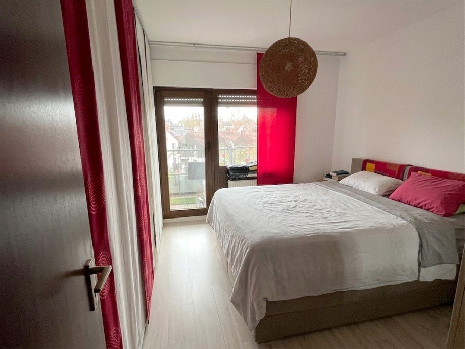Schlafzimmer mit Balkonzugang Etagenwohnung Bad-Homburg/Ober-Eschbach