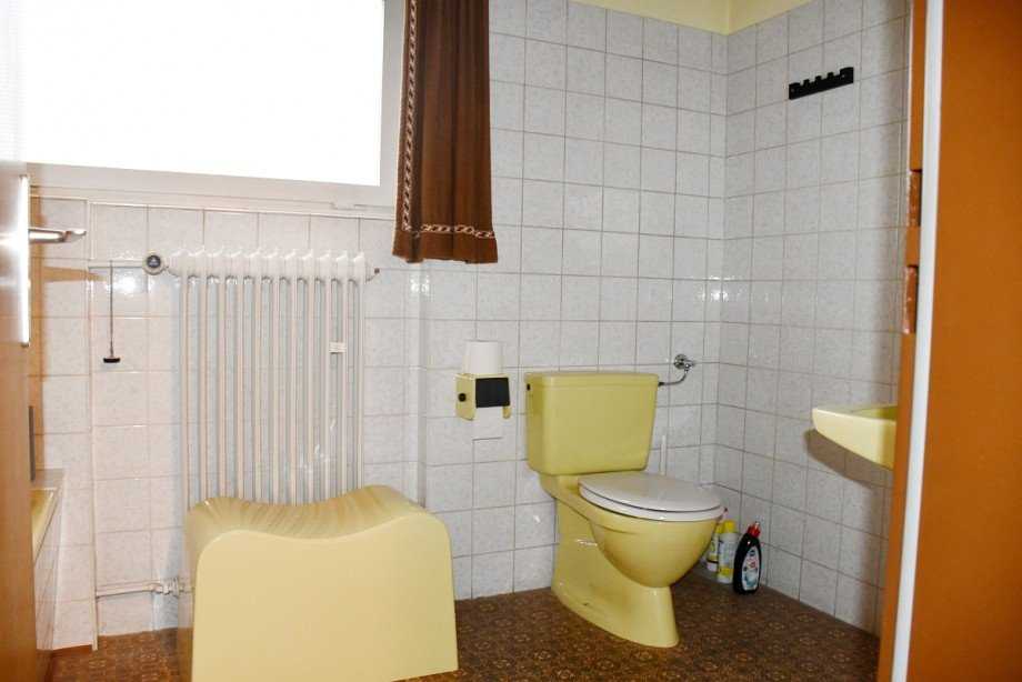 Tageslichtbad.... Reihenhaus Ro�dorf