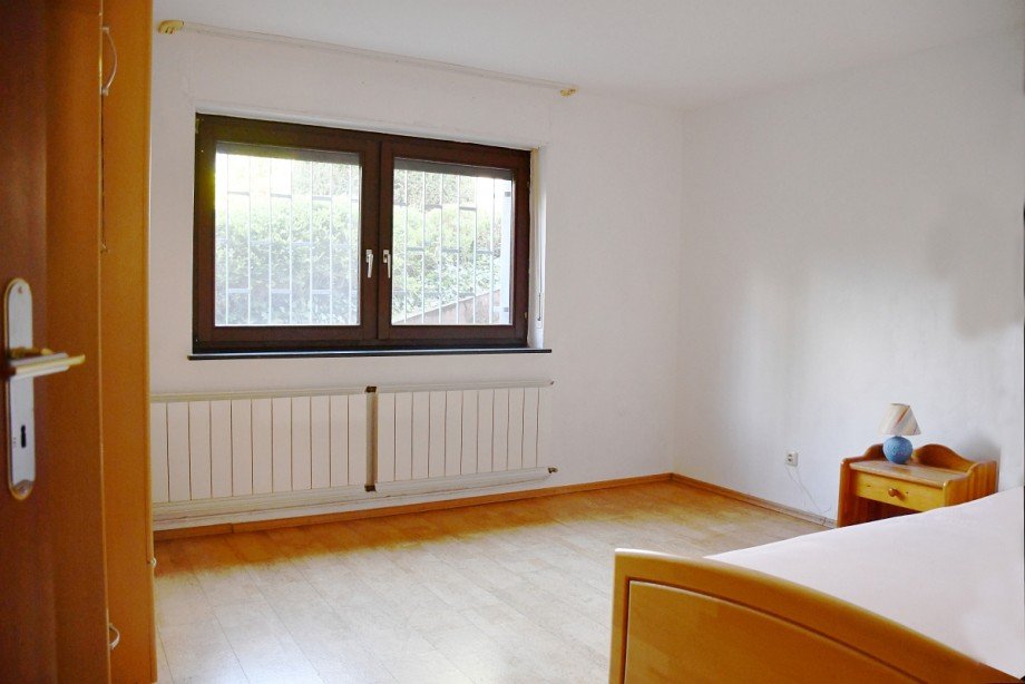 Untergeschoss: Zimmer 1 Einfamilienhaus Seeheim-Jugenheim