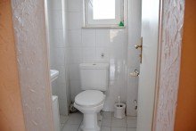 EG - separates WC Gro�z�giges 3-Parteienhaus in angenehmer zentraler Wohnlage von Pfungstadt