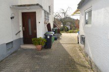 Hauszugang **VERKAUFT** Gro�z�giges 2-Familienhaus mit vielseitig nutzbarem Nebengeb�ude