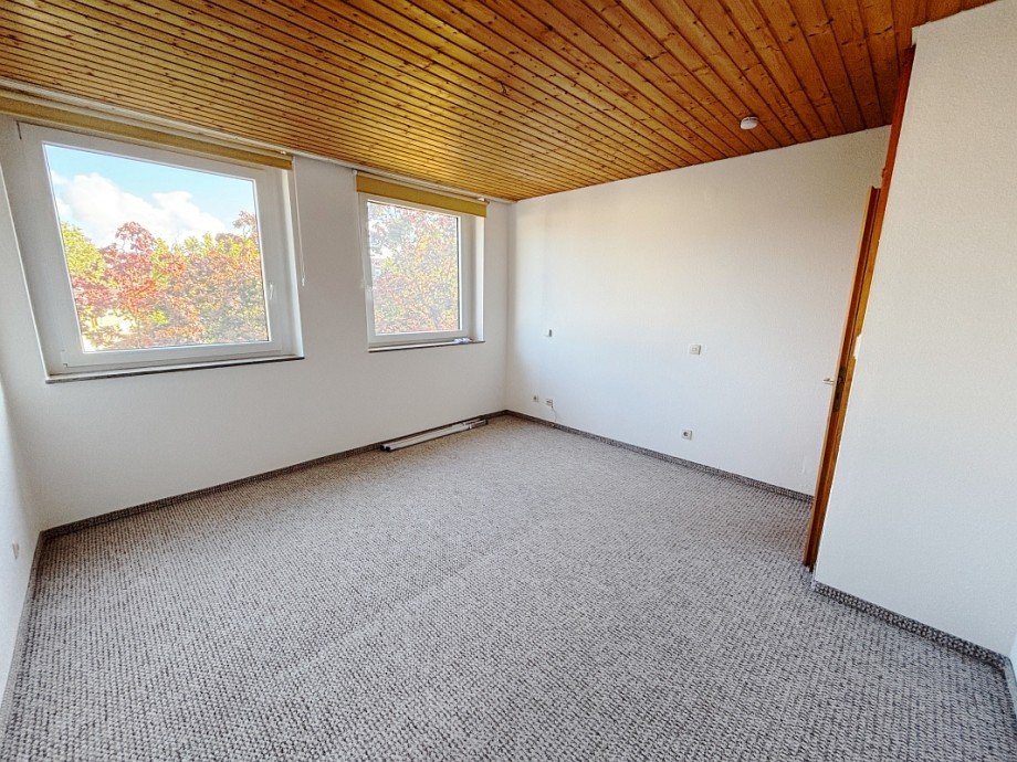 gem�tliches Schlafzimmer Etagenwohnung Darmstadt