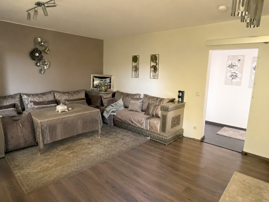 Wohnzimmer Etagenwohnung Darmstadt-Kranichstein