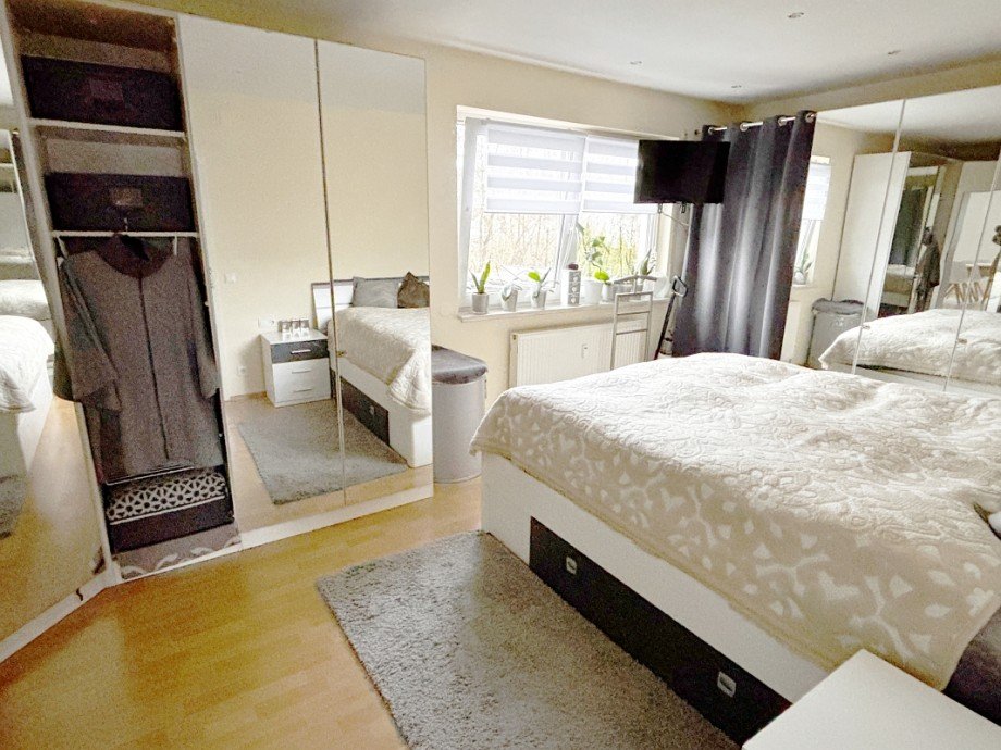 Schlafzimmer Etagenwohnung Modautal-Ernsthofen