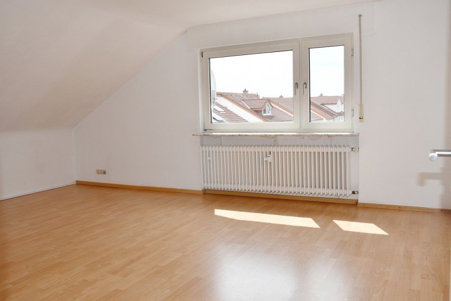 Wohnung DG - Wohnen Mehrfamilienhaus Griesheim