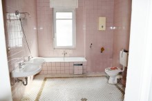 Tageslichtbad **VERKAUFT** Stilvolles Wohn-/Gesch�ftshaus in attraktiver Lage von Darmstadt-Eberstadt