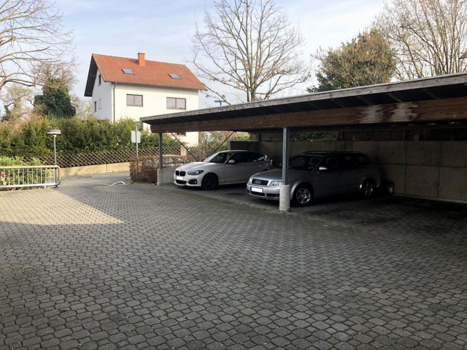 Pkw-Stellplatz - Carport Etagenwohnung Ro�dorf