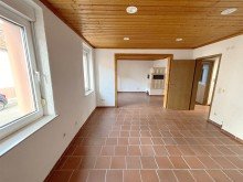 gro�z�giges Wohnzimmer **VERKAUFT** Charmantes Einfamilienhaus mit vielseitig nutzbarem Nebengeb�ude
