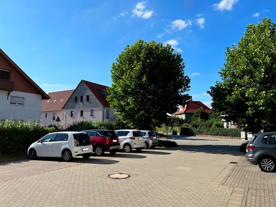 eigener Pkw Stellplatz Erdgeschosswohnung Zwingenberg