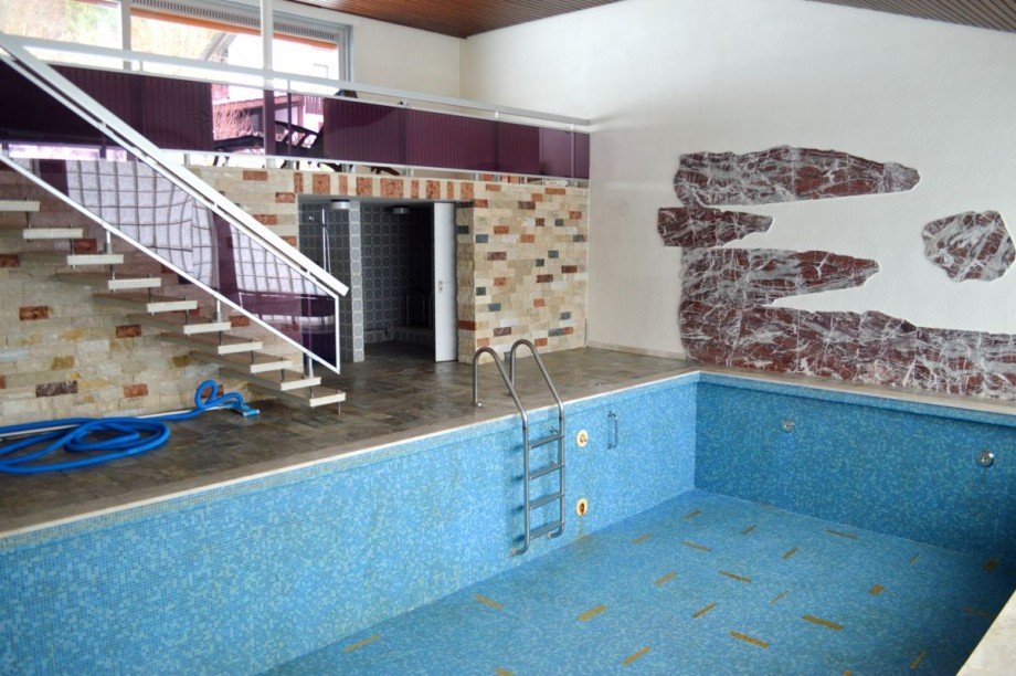 ... mit Sauna, Dusche und Tauchbecken Einfamilienhaus Mossautal