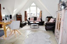 heller Wohn-/Essbereich **VERKAUFT** Gem�tliche 2-Zimmer-Eigentumswohnung mit Balkon und Garage