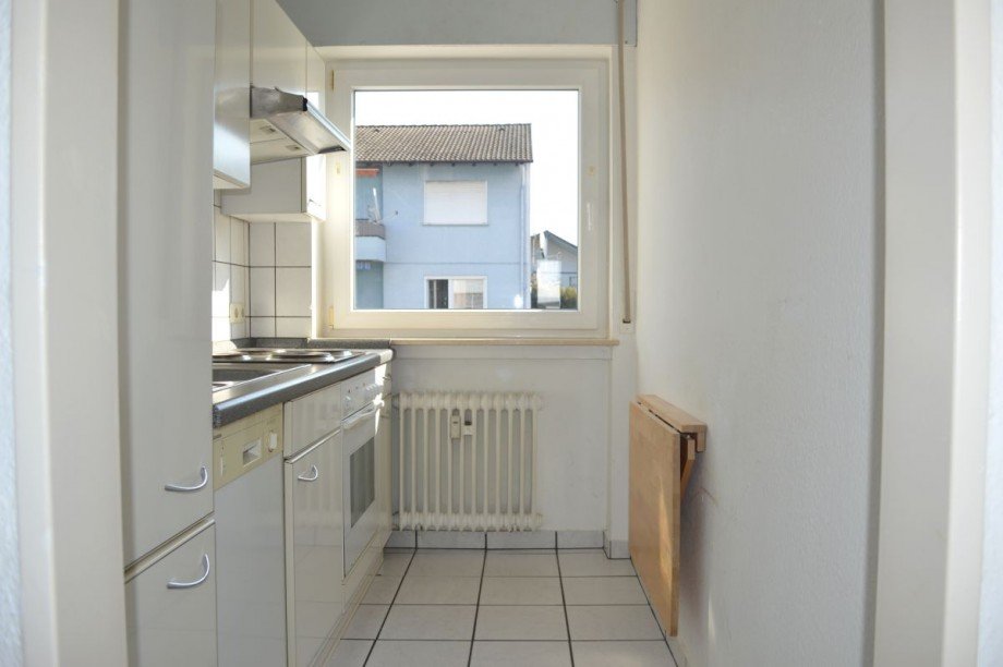 10 praktische Einbauk�che Erdgeschosswohnung Weiterstadt-Gr�fenhausen