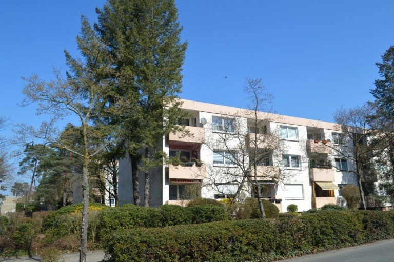 Hausansicht Darmstadt-Eberstadt Erdgeschosswohnung **VERKAUFT** Attraktive Kapitalanlage oder sp�terer Selbstbezug!