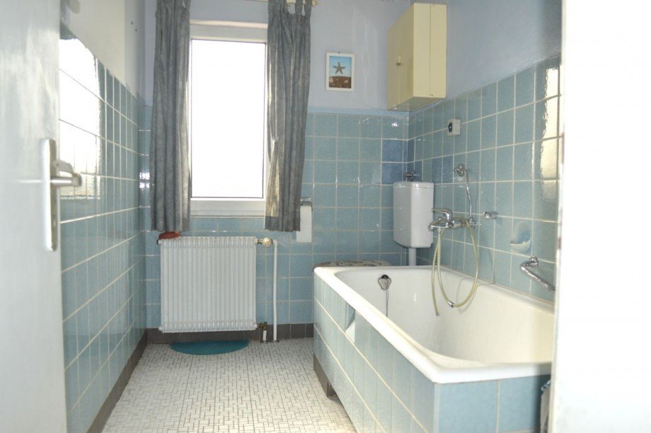 Tageslichtbad Obergeschoss Zweifamilienhaus Ro�dorf
