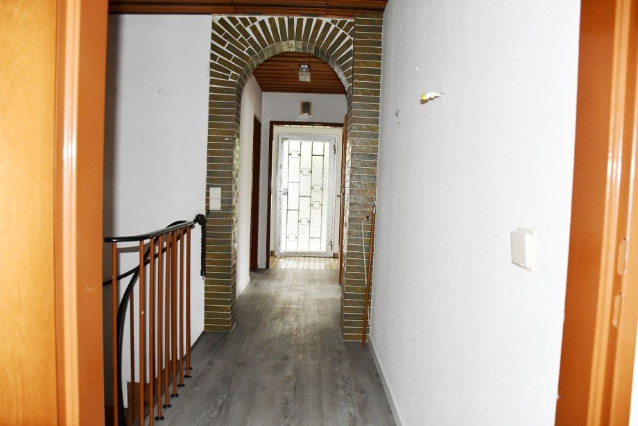 Flur Einfamilienhaus M�hltal/Nieder-Ramstadt