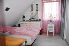 gem�tliches Schlafzimmer **VERKAUFT** Gem�tliche 2-Zimmer-Eigentumswohnung mit Balkon und Garage