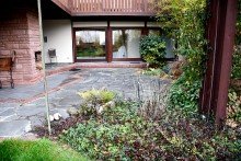 herrliche Sonnenterrasse **VERKAUFT** Attraktives gro�z�giges Einfamilienhaus auf 1.236 m� Grundst�ck