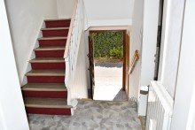 Treppenhaus **VERKAUFT** Charmantes Einfamilienhaus mit Ausbau- und weiterem Bebauungspotenzial
