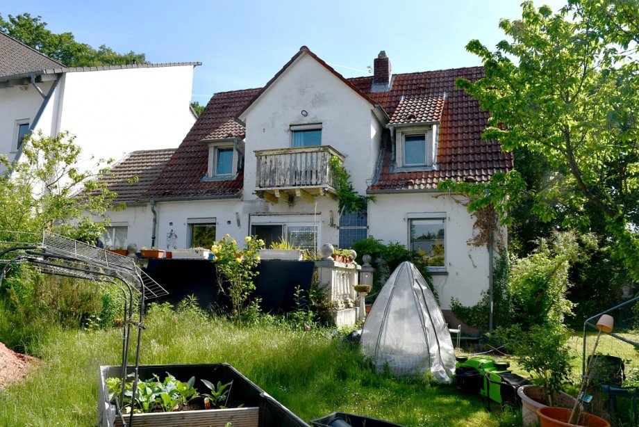 vorhandenes Wohnhaus (Abriss) Wohngrundst�ck M�hltal-Traisa
