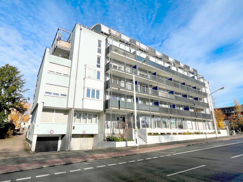 Tiefgaragenein- und -ausfahrt Etagenwohnung Darmstadt