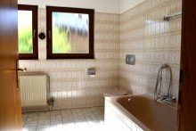 Tageslichtbad II **VERKAUFT** Attraktives gro�z�giges Einfamilienhaus auf 1.236 m� Grundst�ck