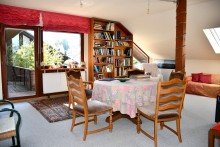 Einliegerwohnung **VERKAUFT** Attraktives gro�z�giges Einfamilienhaus auf 1.236 m� Grundst�ck