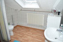 Tageslicht-Duschbad **VERKAUFT** Rarit�t! 7-Parteienhaus in begehrter Darmst�dter Lage, im Johannesviertel