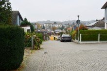 angenehme Wohnlage **VERKAUFT** Gem�tlicher Walmdachbungalow mit Potenzial und Charme