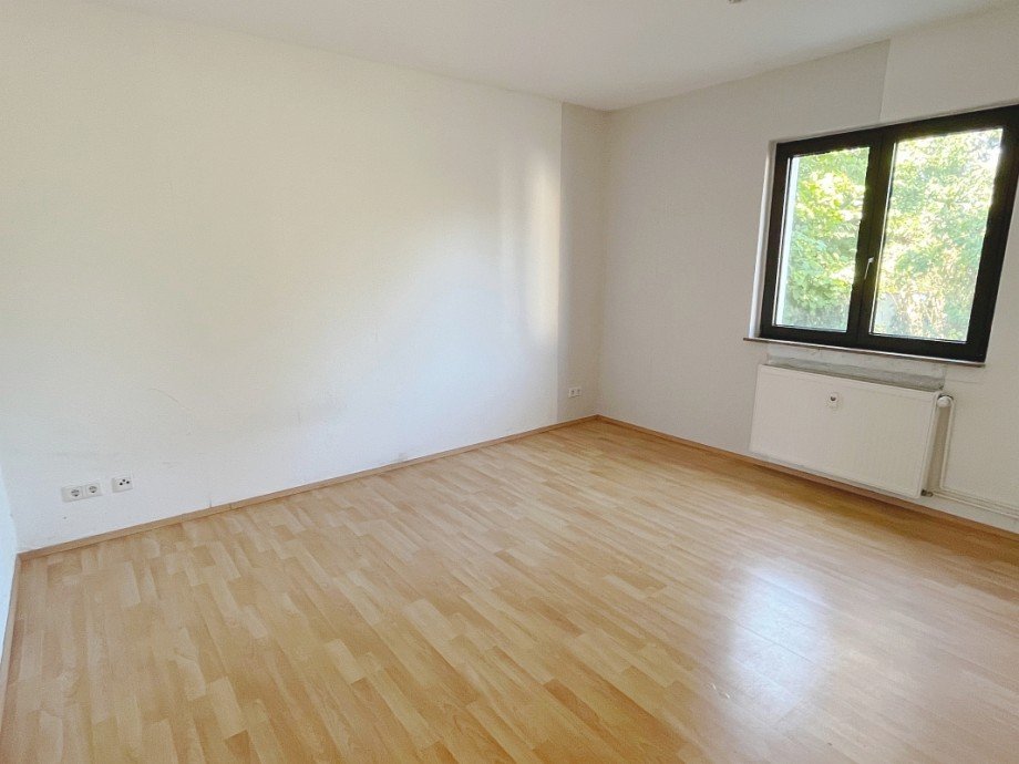 Schlafzimmer Zweifamilienhaus Darmstadt-Wixhausen