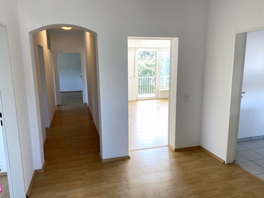 OG: Diele Zweifamilienhaus Darmstadt-Arheilgen