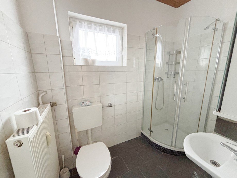 Tageslicht-Duschbad Erdgeschosswohnung Weiterstadt