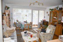 2 Zi. Whg.   Wohnen mit Balkonzugang **VERKAUFT** Solides 21-Parteienhaus in Darmstadt-Wixhausen, auf 1.719 m� Grundst�ck