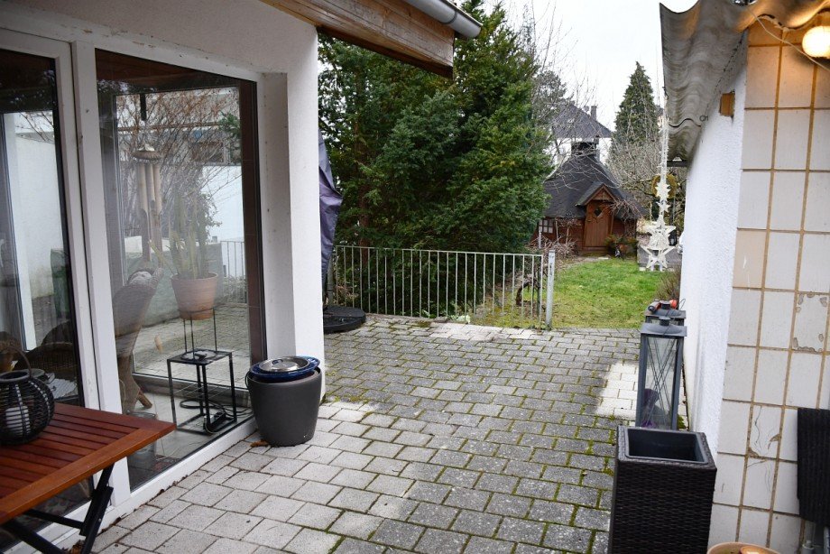 Terrasse Doppelhaush�lfte Darmstadt-Wixhausen