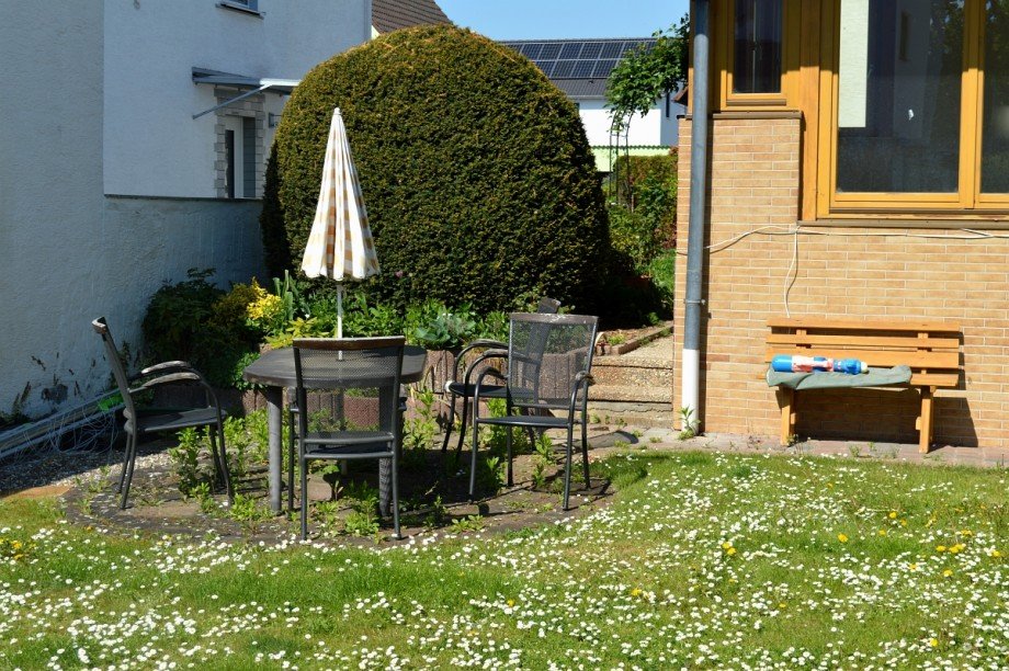 Sitzgelegenheit im Garten Erdgeschosswohnung Trebur