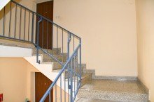 Treppenhaus **VERKAUFT** Gro�z�gige 3-Zimmer-Wohnung in angenehmer Wohnlage von Griesheim