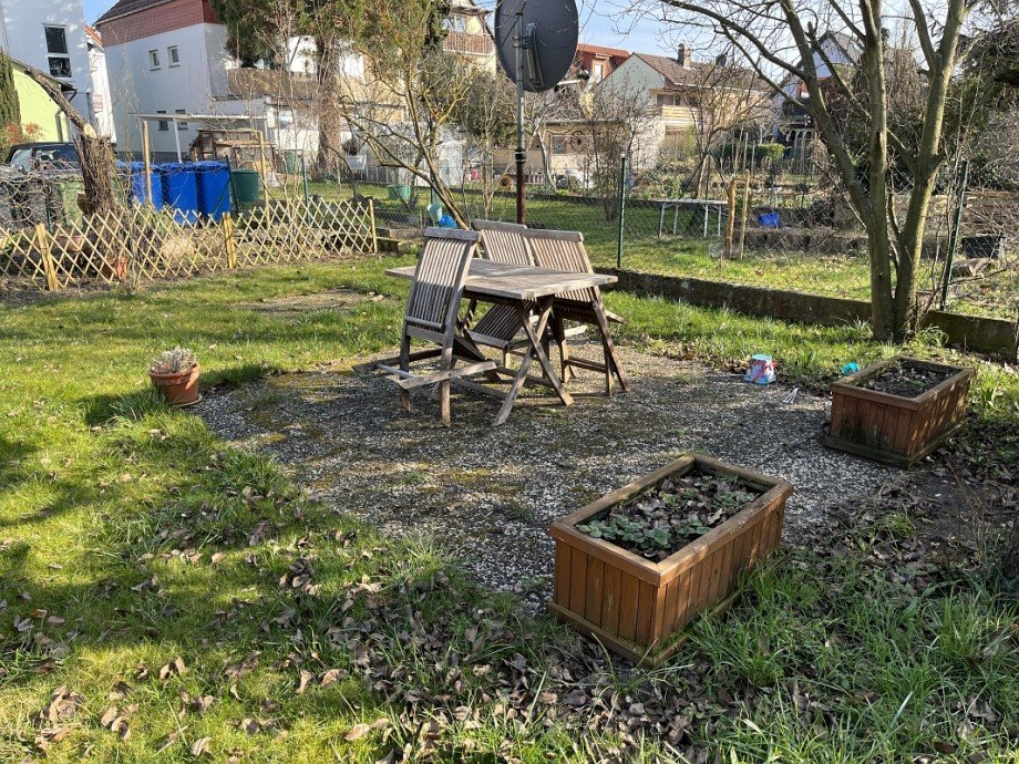 eigener Gartenanteil Etagenwohnung Griesheim