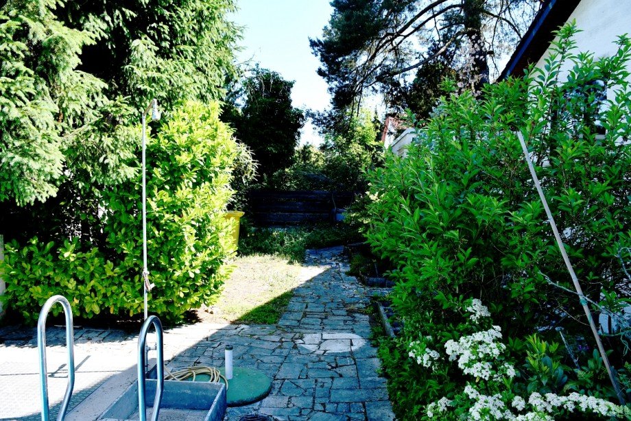 sch�n eingewachsener Garten Einfamilienhaus Darmstadt-Eberstadt