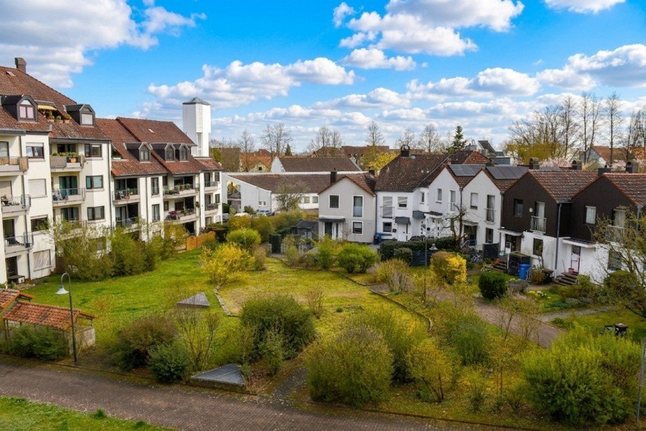 Blick vom Balkon Etagenwohnung Bad-Homburg/Ober-Eschbach