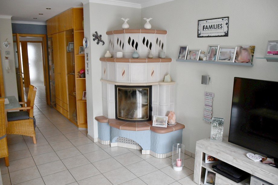 EG: Wohnung 1 - gem�tlicher Kamin Mehrfamilienhaus Darmstadt-Wixhausen