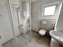 Tageslichtbad **VERMIETET** Kinderlachen im Gr�nen - 3-Zimmer-Wohnung mit Sonnenterrasse und direktem Gartenzugang