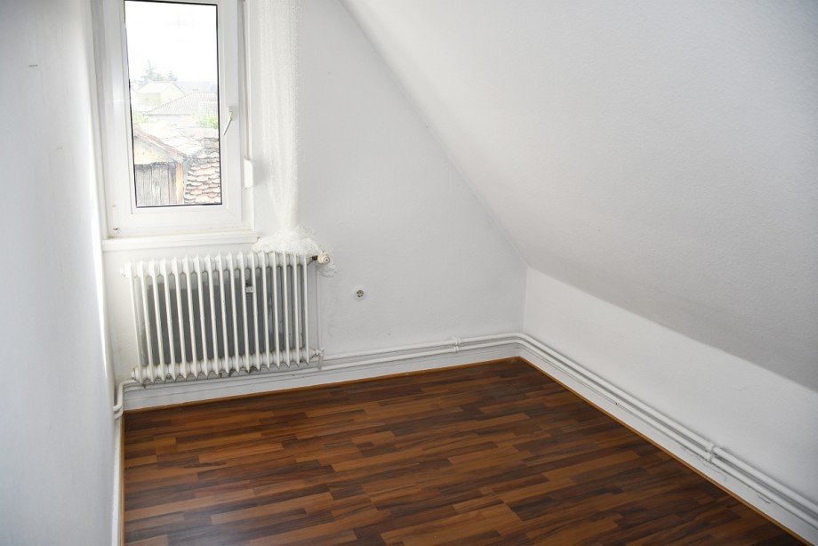 Zimmer Dachgeschoss Haus Darmstadt-Arheilgen