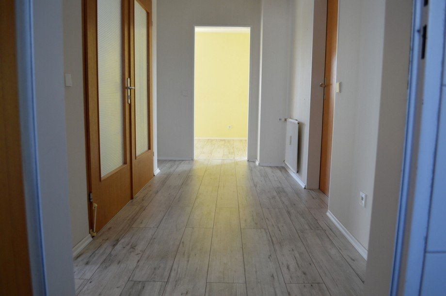 Diele Obergeschoss Mehrfamilienhaus Gro�-Zimmern