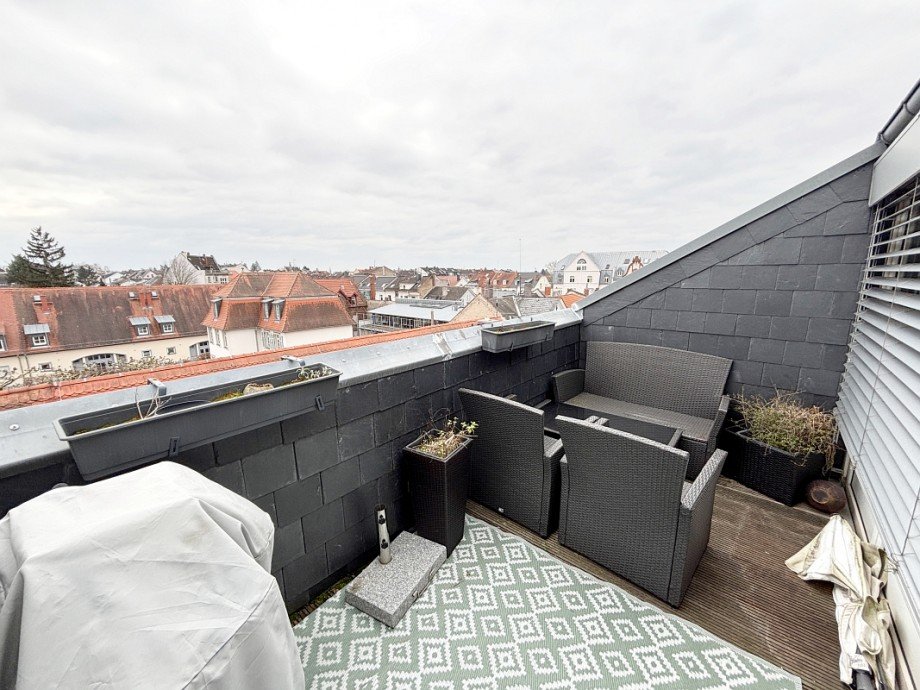 Sonnenbalkon Dachgeschosswohnung Darmstadt