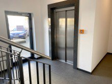 ... mit Aufzug **VERMIETET** Repr�sentative 4-Zimmer-Wohnung in citynaher Lage